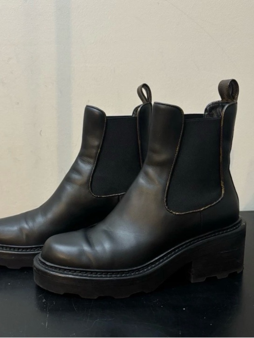 Louis Vuitton Black Leather Chelsea Platform Ankle Boots